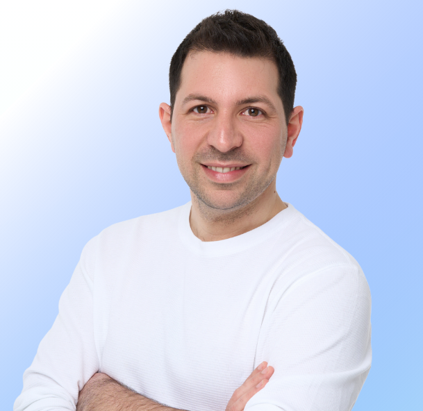 Photograph of Itay Inbar